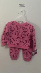 12 Month Hello Kitty Outfit - Picture 1 of 5
