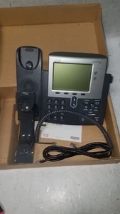 Cisco CP-7942G VoIP Phone PoE IP Business Telephone - Picture 1 of 3