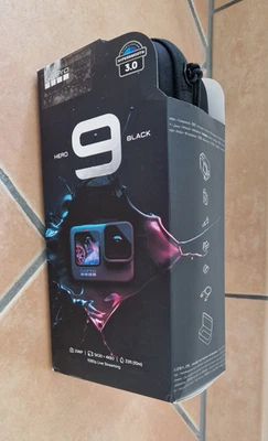 GoPro HERO9 Black Actionkamera 20 MP CMOS 2.0 Zoll LCD GPS Stabilisator Kamera - Bild 1 von 2