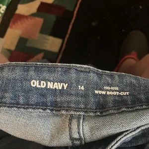Old Navy Womens Wow Boot Cut Jeans Size 14 Short Mid Rise - Picture 1 of 7