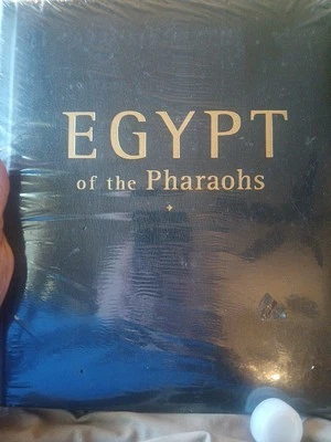 NATIONAL GEOGRAPHIC BOOK "EGYPT Of The PHARAOHS," Gold-Leaf 287 Pages,New Sealed — 第 1/3 张图片