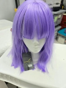Lila Synthetik Perücke mit Pony von AISI Beauty - Bild 1 von 6