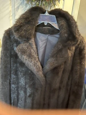 Vintage Nice Brown Simulated Fur Coat Size 14  Clean - Image 1 of 4
