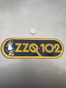 VINTAGE ORIG NOS ZZQ-102 PENGUIN JACKSON MISS. ROCK RADIO STATION BUMPER STICKER - Picture 1 of 5