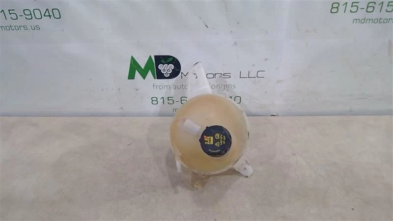 Ford Transit 350 2017-2020 depósito de refrigerante del motor BK2Z8A080B Foto 1 de 4