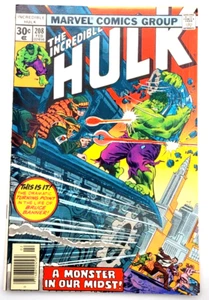 INCREDIBLE HULK #208 (1977) / VF- / MARVEL COMICS BRONZE AGE NEWSSTAND - Picture 1 of 2