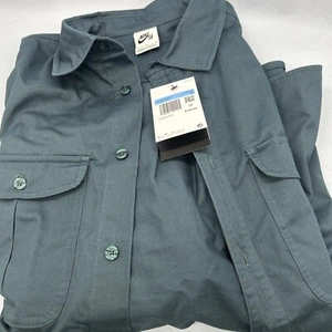 Nike SB Tanglin Woven Skate Button-Up LongSleeve Top Sz Medium Green FQ0397-328 - Picture 1 of 14