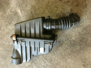  Rover 45 ZS 1.4 1.6 1.8  Air Cleaner Assembly - PHB108030 - Picture 1 of 2