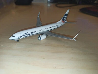 Gemini Jets 1/400 Alaska Airlines Boeing 737-800 GJASA1426 - Immagine 1 di 4