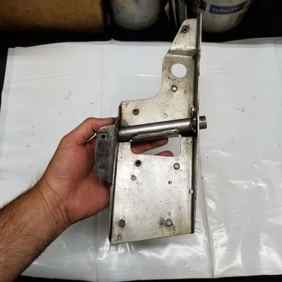 2001-08 Polaris Edge XCSP Classic RMK Switchback left trailing arm mount 2202059 - Image 1 of 4