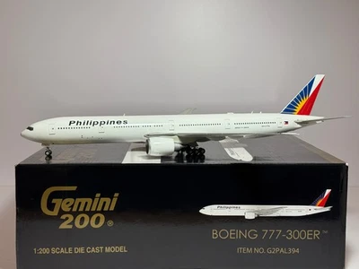 Gemini Jets 1:200 Philippine Airlines Boeing 777-300ER RP-C7776 colores actuales Foto 1 de 2