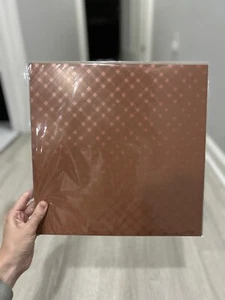 Stampin' Up! Tartan Foil 12"x12" Specialty DSP (NEW--RECENTLY RETIRED) - Picture 1 of 2