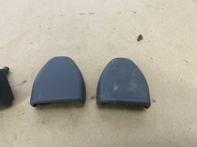 Par de cubiertas de oruga de asiento izquierdo y derecho Lexus ES300 1997-2001 gris OEM #2278E Foto 1 de 3