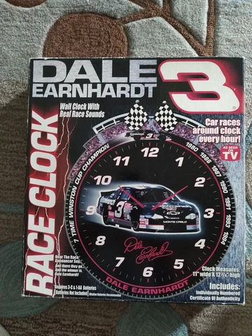 2000 Dale Earnhardt Sr Wall Clock with Real Race Sounds Vintage Cover