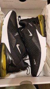 NIKE AIR MAX 270 FN8006-001 Black/Light Smoke Grey/Opti Yellow, Men's Size 9.5