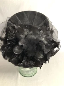 Vintage Pillbox Hat -Street Smart By Betmar Black Wool w Plume Feathers & Veil - Picture 1 of 9