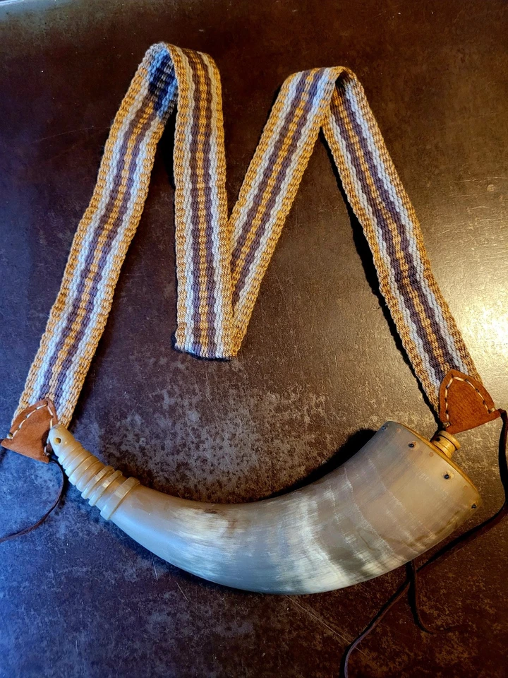 Correa de cuerno de polvo tejido Inkle Loom Foto 1 de 1