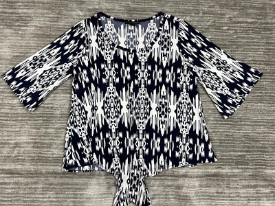 Top Grace Elements para mujer grande azul blanco manga 3/4 elástico mezcla de poliéster Foto 1 de 4