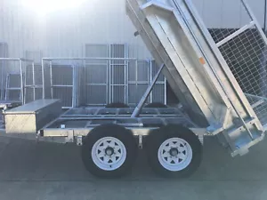 8 x 5 Hydraulic Tipper Galvanised Box Trailer Rated 3500kg ATM with 600mm cage - Picture 1 of 6