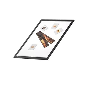 Boîte à Lumière Visionneuse de Diapositives, Scanner de Lumière Ultra-Mince A4 Alimenté par USB Diapositive et Film - Photo 1/16