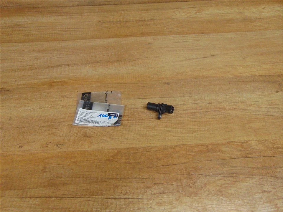 Sensor de velocidade do motor genuíno Smart 450/452 - Q0015145V001000000 - Imagem 1 de 1