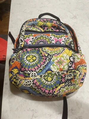 Mochila Campus Vera Bradley en Río. Excelente estado usado. Foto 1 de 4