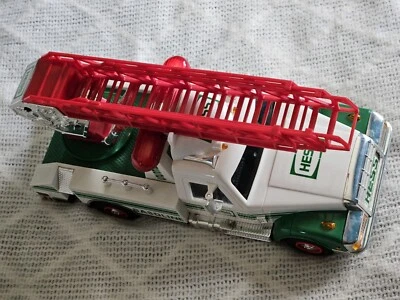 Vintage 1994 Hess Gasoline Rescue Ladder Truck, Lights (Work!) & Sound (Glitchy) - Image 1 of 4