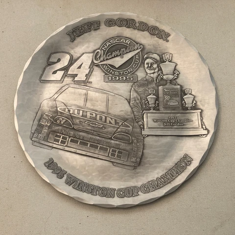 #24 Jeff Gordon 1995 Winston Cup Handmade Round Pewter Plaque Wall Hanger Nascar Cover