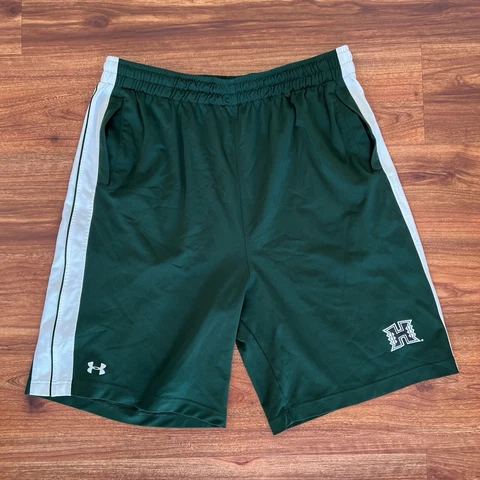 Under Armour  University Hawaii Rainbow Warriors UH basketball Green shorts XL Cover