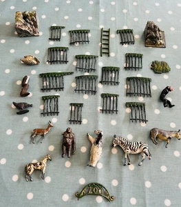 C1920s Vintage Lead Toys Zoo Farm Animals, Fences, Scenery & ZOO Sign X29 in Set - Picture 1 of 24