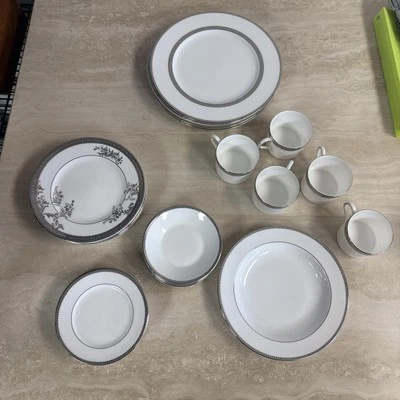 26 piezas Vera Wang Wedgwood encaje plata 5 lugares ajustes cena pan ensalada platos Foto 1 de 4