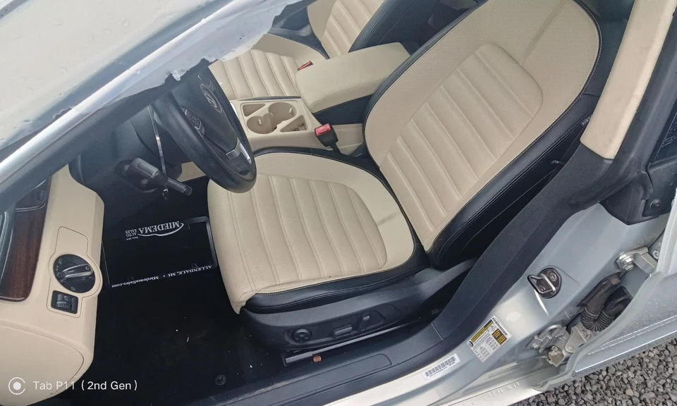 Driver Front Seat Bucket Leatherette Electric Fits 09-17 CC 733974 Foto 1 de 1