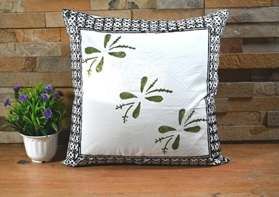 Juego de 2 fundas de cojín de algodón con estampado de bloques de mano con estampado de bordes indios Foto 1 de 4