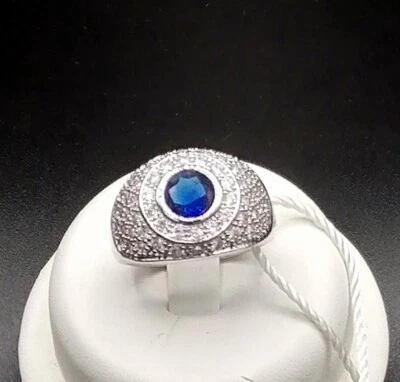 ANELLO COCKTAIL IN ORO BIANCO 18 KT. TIT. 750 CON ZAFFIRO E PAVE' DI BRILLANTI - Imagen 1 de 4