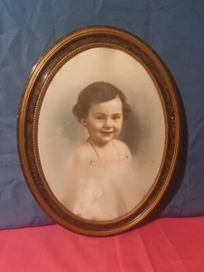 Ancien cadre ovale Art Deco vitré Photo bébé baby - Picture 1 of 8
