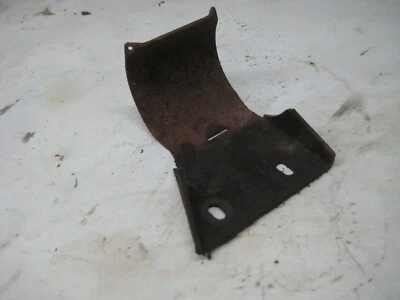Vintage Snowmobile 1972 Arctic Cat Panther 440 Muffler/Exhaust Mount Foto 1 de 2