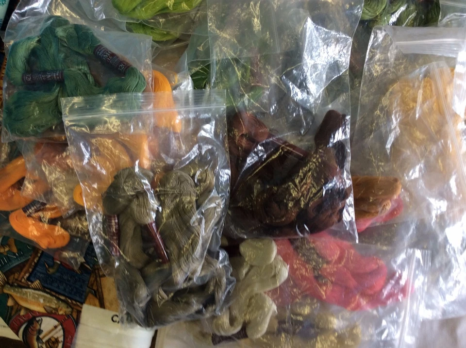 FLOCHE A BRODER-150 YD LONG HANK- 10 GRAMS-BY DMC --VARIOUS COLORS - Image 1 of 1