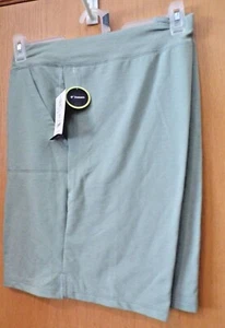 Green (2 diff. shades) Women's Bermuda Shorts~Womens PLUS XXXL (22)~NEW w/tag - Picture 1 of 4