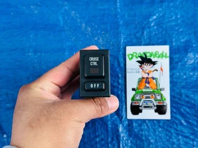 Interruptor de botón de control de crucero Geo Tracker, Suzuki Sidekick OEM Foto 1 de 4