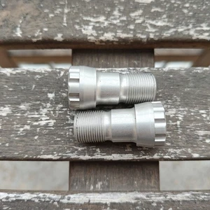 Tec-Poggipolini silver anodized cnc machined axles for Shimano M737 SPD pedals - Foto 1 di 4