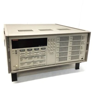 Keithley 7002 Switch System Control Test Mainframe 10 slot 400 canali *senza schede - Foto 1 di 7