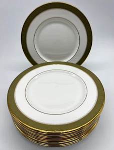 Set of 10 Royal Doulton Belvedere 8" Salad Plates Green Gold Band England - Picture 1 of 19