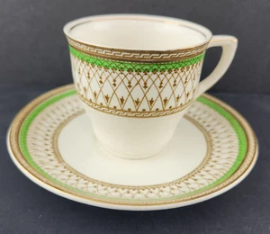 J&G Meakin England Westminster Green Demitasse 2-1/8" Tea Cup Saucer SOL 391413 - Picture 1 of 16