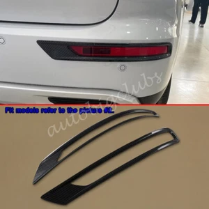 Cubierta antiniebla trasera de fibra de carbono para Mitsubishi Outlander 2022-2023 - Imagen 1 de 5