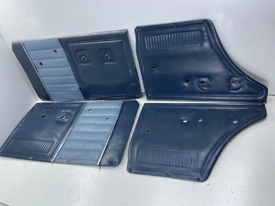 Jeep Grand Wagoneer J10 J20 76-91 paneles interiores tostados 1983 azul Foto 1 de 4