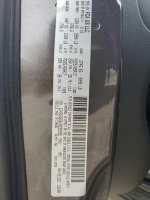 Parasol izquierdo usado se adapta a: Dodge Caravan 2018 sin iluminación izquierda grado A Foto 1 de 4