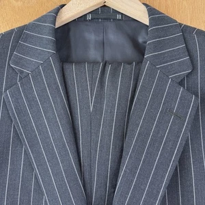 Emanuel Ungaro Suit Mens 46R Gray 3 Button Chalkline Pinstripe Wool Pants 36x29 - Picture 1 of 21