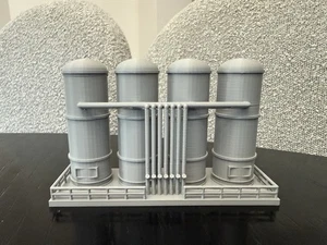 Fuel Tank Silos - HO Scale - 1:87 Gauge - Built And Ready, No Assembly Required - Picture 1 of 5