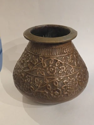 Antiguo recipiente Kalash Lota de cobre Foto 1 de 4