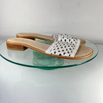 Sandalias planas Kate Spade Berlin de cuero tejido talla 8 M blancas sin cordones punta abierta Foto 1 de 4